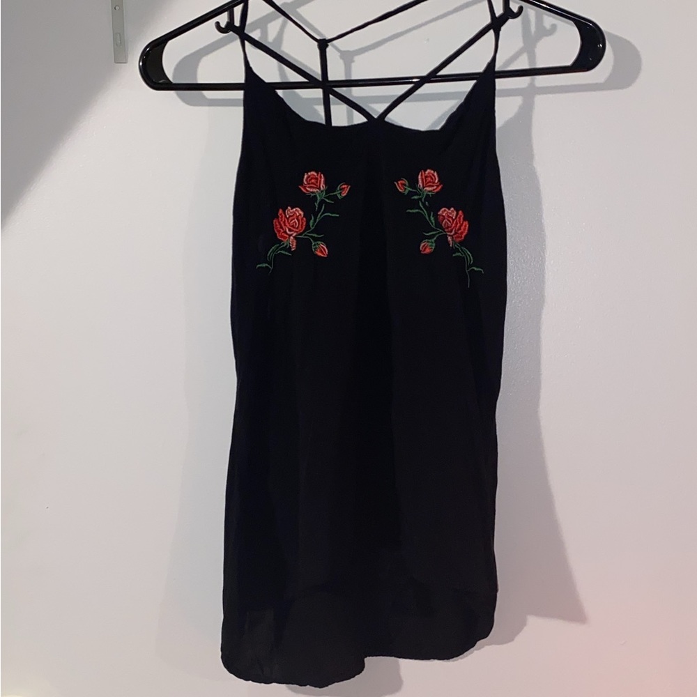 (S) No Boundaries Black with Rose Buds Tank Top